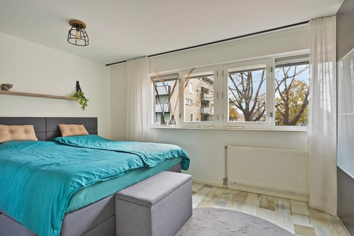 Foto 18 van Anna Bijnsstraat 58