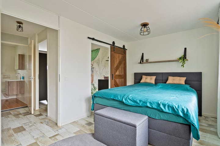 Foto 19 van Anna Bijnsstraat 58