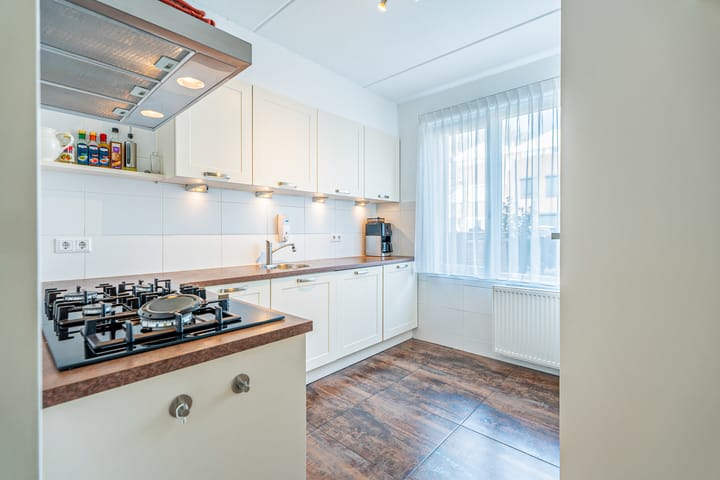 Foto 11 van Van Tussenbroekstraat 15