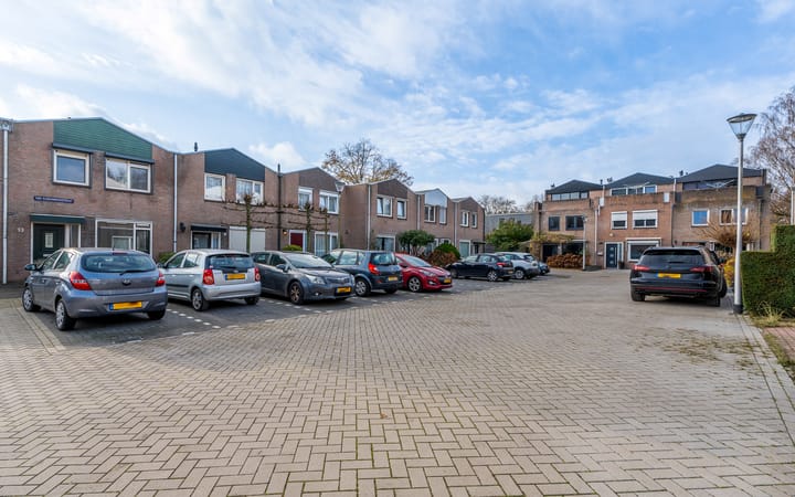 Foto 27 van Van Tussenbroekstraat 15