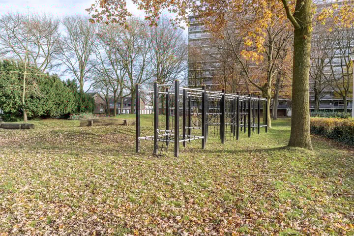 Foto 28 van Van Tussenbroekstraat 15