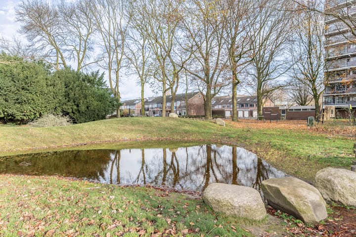 Foto 29 van Van Tussenbroekstraat 15