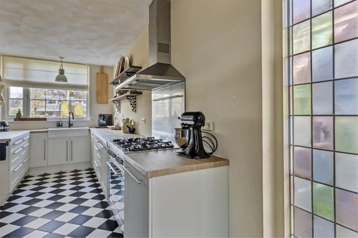 Foto 12 van Geleenhof 50