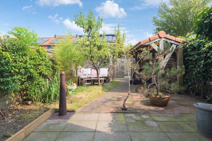 Foto 5 van Witte Ring 145