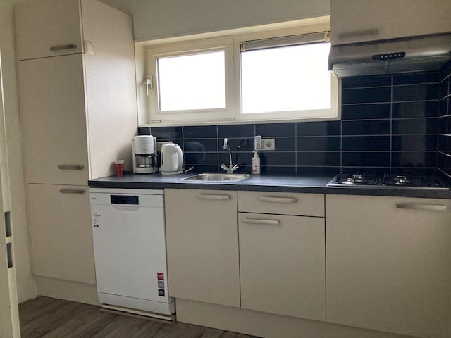 Foto 9 van Rochus Meeuwiszweg 382