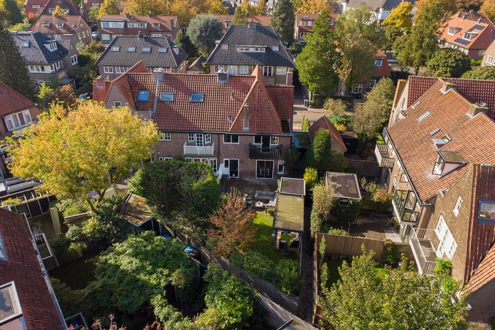 Bekijk foto 36 van Govert Flincklaan 21