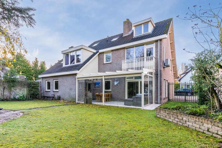 Foto 1 van Jagerbal 5