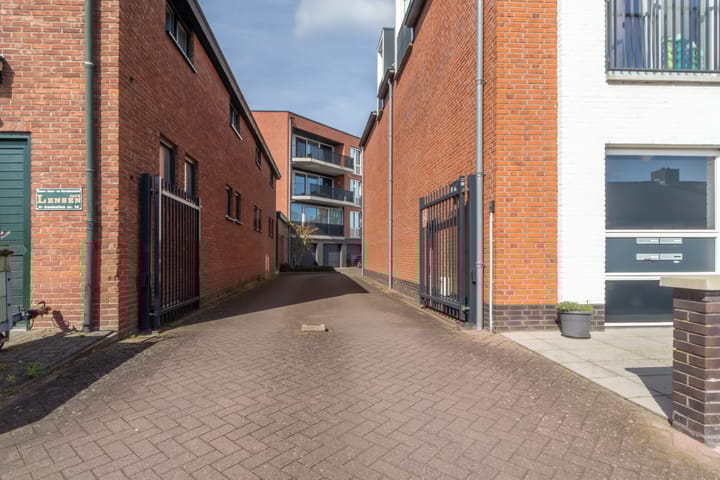 Foto 23 van Evertsenstraat 8-A