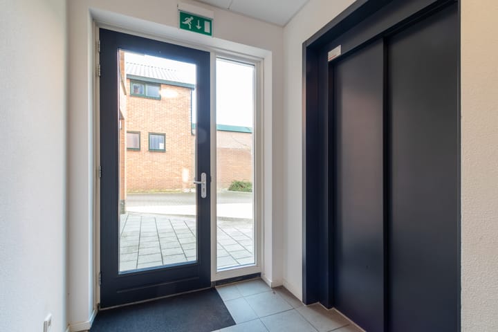 Foto 30 van Evertsenstraat 8-A