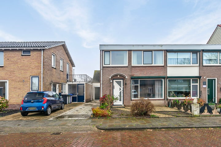 Bekijk foto 2 van Sloestraat 35