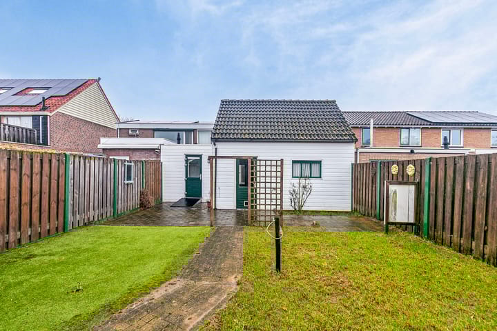 Foto 30 van Sloestraat 35