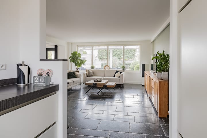 Foto 19 van Anna de Renessestraat 6