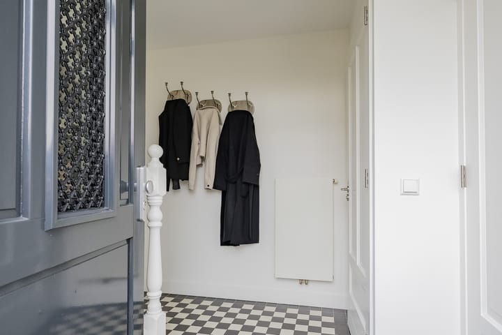 Foto 21 van Anna de Renessestraat 6