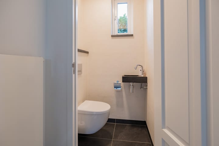 Foto 24 van Anna de Renessestraat 6