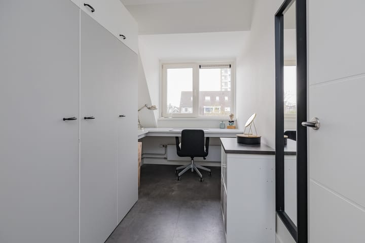 Foto 31 van Anna de Renessestraat 6