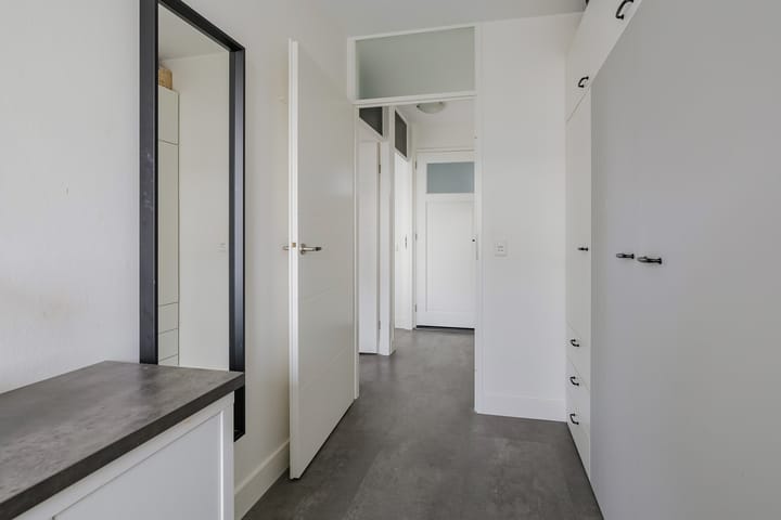 Foto 32 van Anna de Renessestraat 6