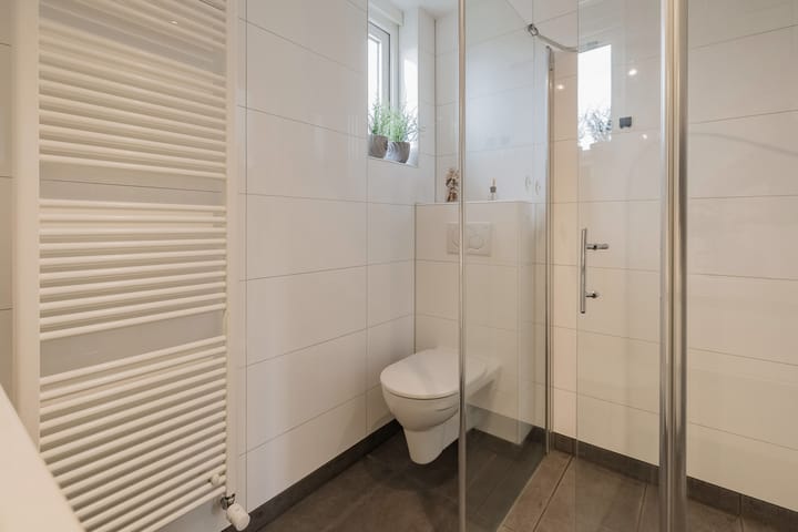 Foto 35 van Anna de Renessestraat 6