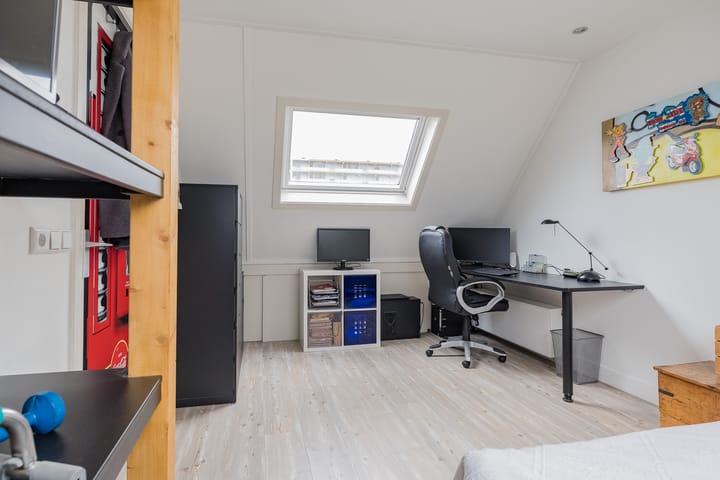 Foto 43 van Anna de Renessestraat 6