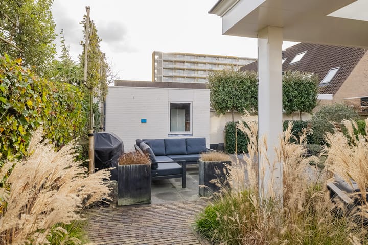 Foto 47 van Anna de Renessestraat 6