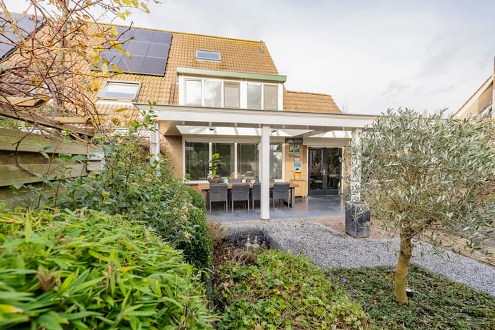 Foto 52 van Anna de Renessestraat 6