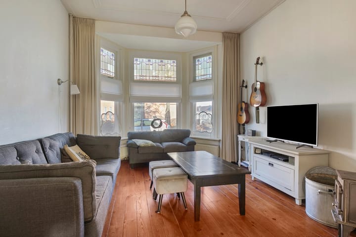 Foto 8 van Burgemeester van Engelenweg 17