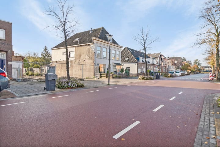 Foto 36 van Burgemeester van Engelenweg 17