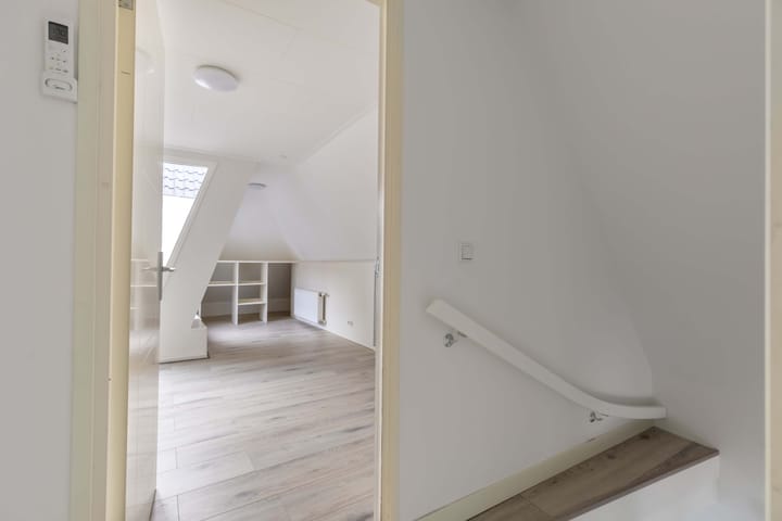 Foto 16 van Kornputsingel 1-A