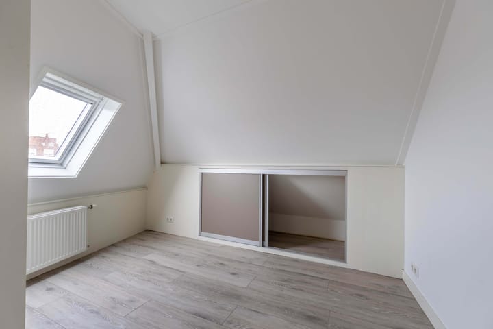 Foto 17 van Kornputsingel 1-A