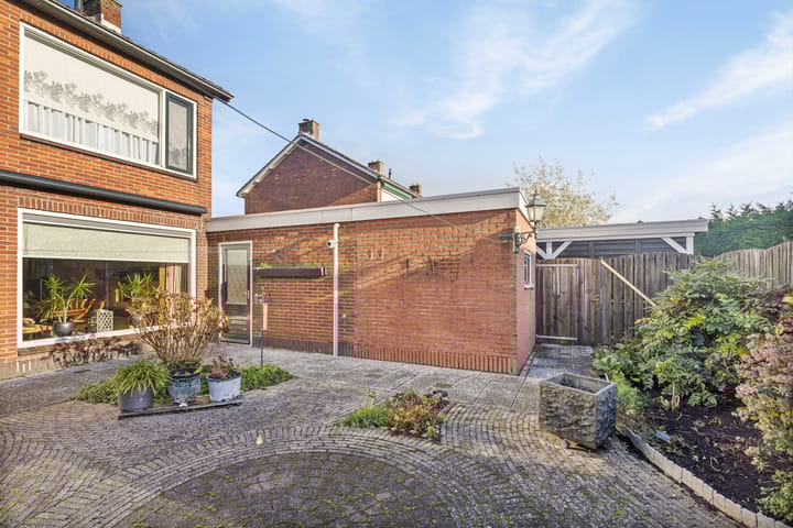 Foto 24 van Goudenregenstraat 9