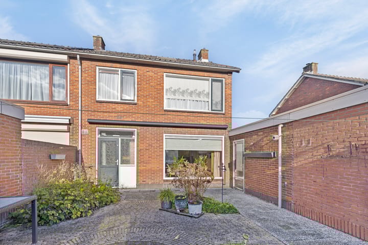 Foto 25 van Goudenregenstraat 9