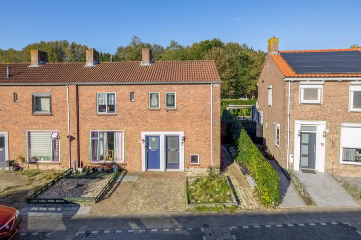 Photo 26 of Julianastraat 12