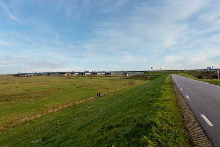 View photo 45 of Lekdijk 15