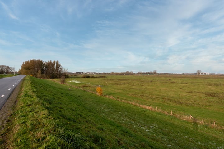 View photo 46 of Lekdijk 15