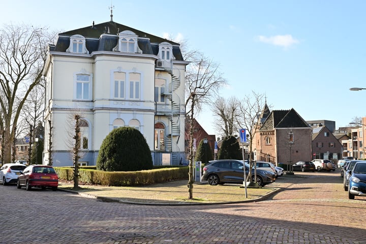 Bekijk foto 33 van Prins Hendrikstraat 4-F