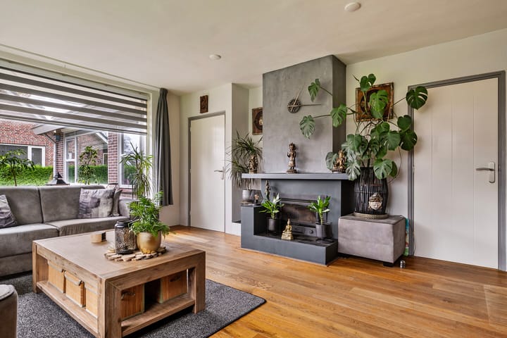 Photo 5 of Hullenweg 9