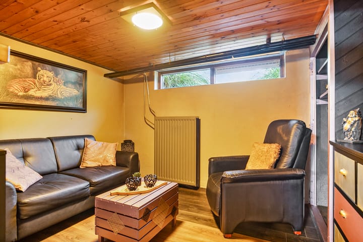 Photo 26 of Hullenweg 9