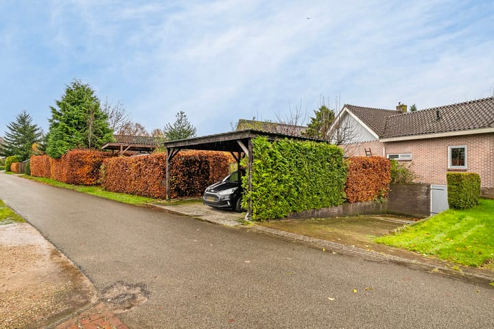 Photo 44 of Hullenweg 9