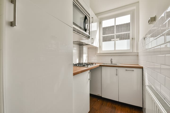 Foto 12 van Leidsekruisstraat 2-A2