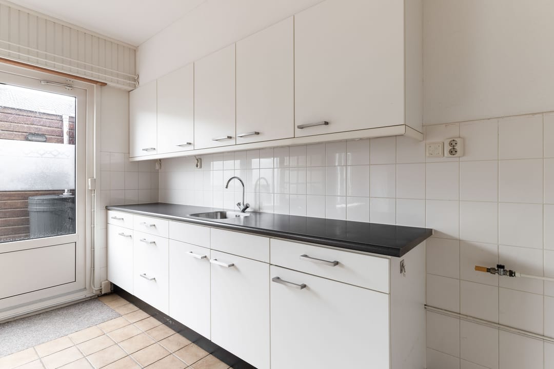 Photo 8 of Walstro 14