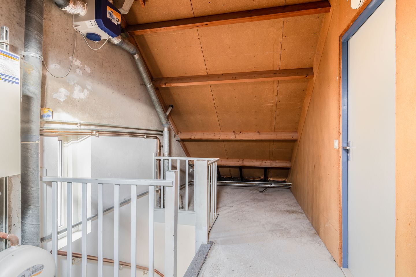 Photo 19 of Walstro 14