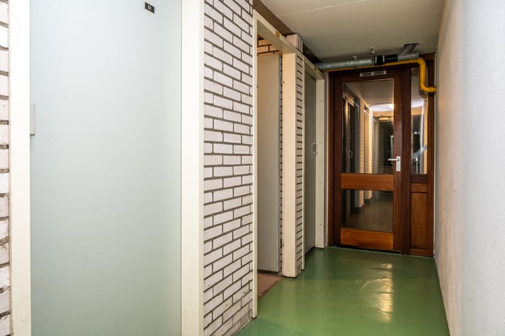 Bekijk foto 33 van Graadt van Roggenstraat 55