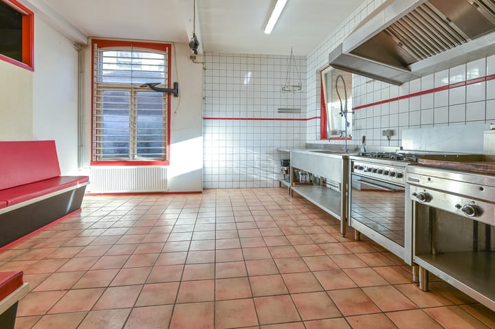 Photo 8 of Kanaalstraat 40