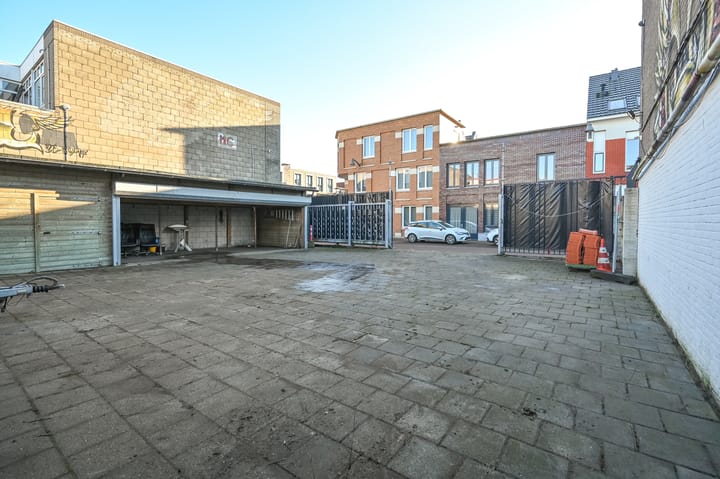 Photo 13 of Kanaalstraat 40