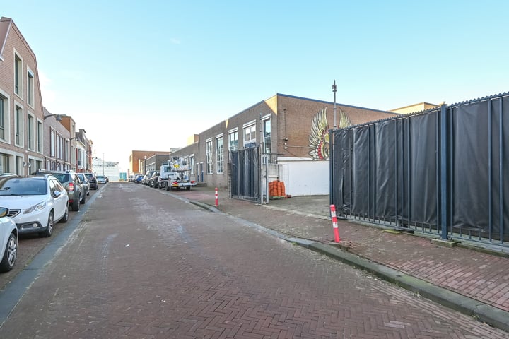 Bekijk foto 16 van Kanaalstraat 40