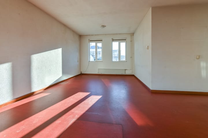 Photo 24 of Kanaalstraat 40