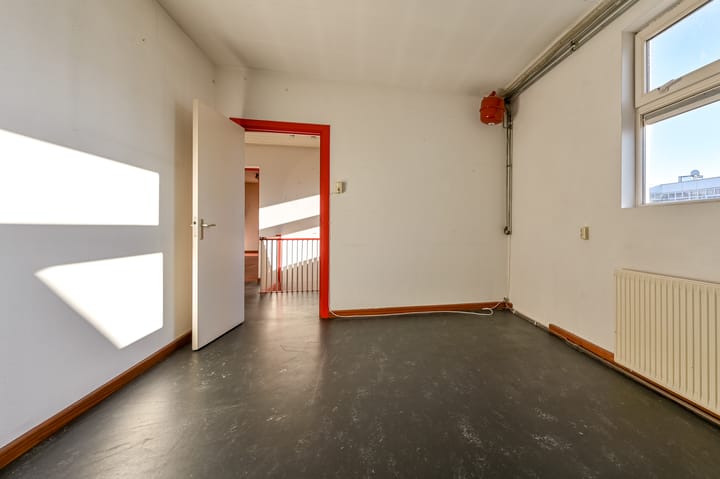 Photo 30 of Kanaalstraat 40