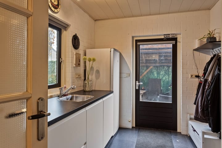 Foto 16 van Limburgstraat 16