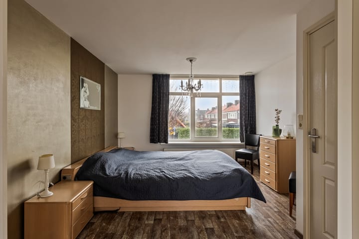 Foto 27 van Limburgstraat 16