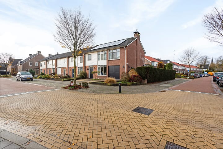 Foto 57 van Limburgstraat 16