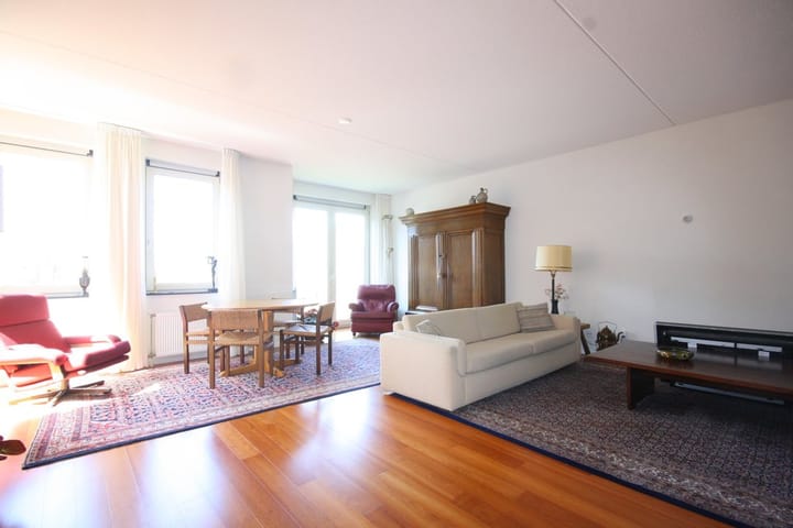 Photo 4 of Raadhuislaan 30